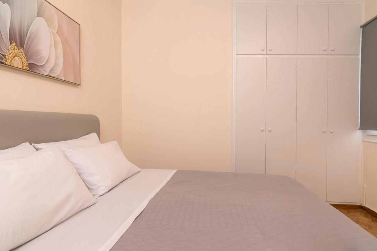Phaedrus Living: City Center Flat Michalakopoulou Athen Eksteriør bilde